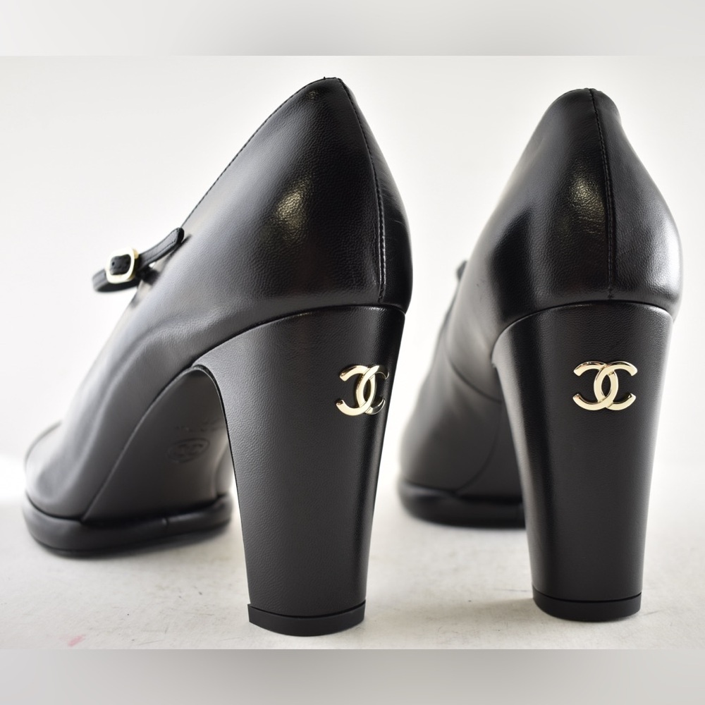Chanel 24B Black CC Logo Mary Jane Ankle Strap Block Heel Platform Pumps 41 - Picture 14 of 16
